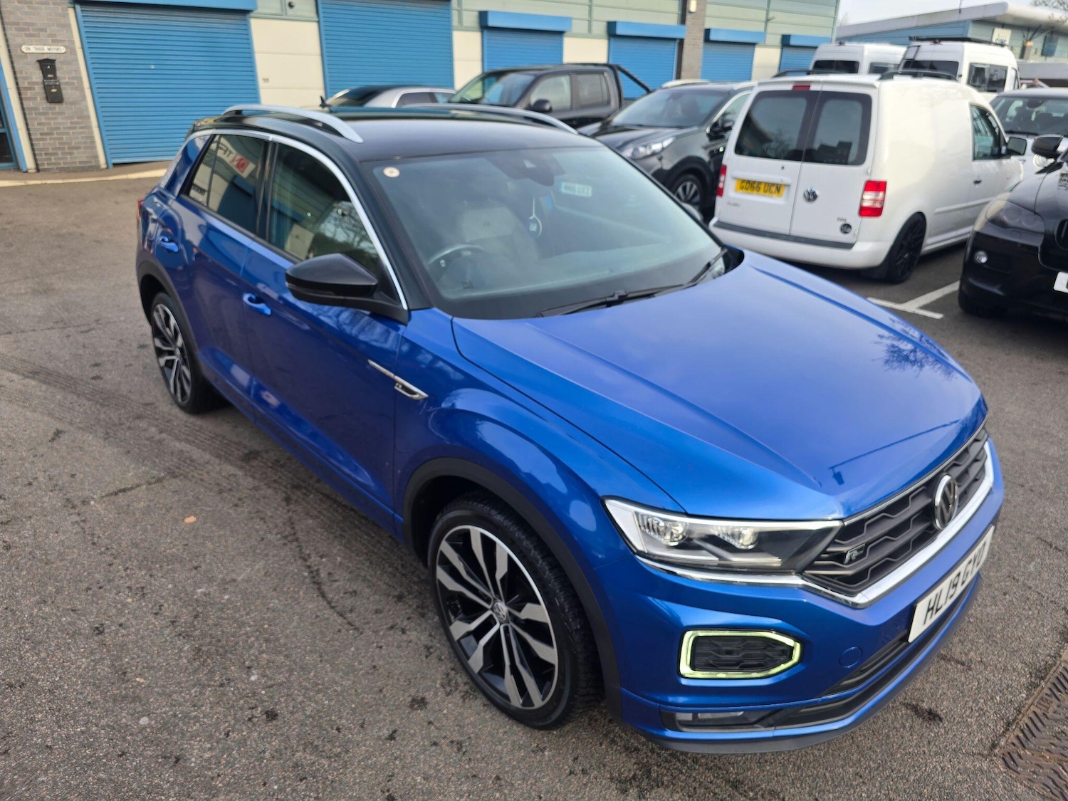 Used Volkswagen T-Roc 2019 for sale - 77633799: Photo 12