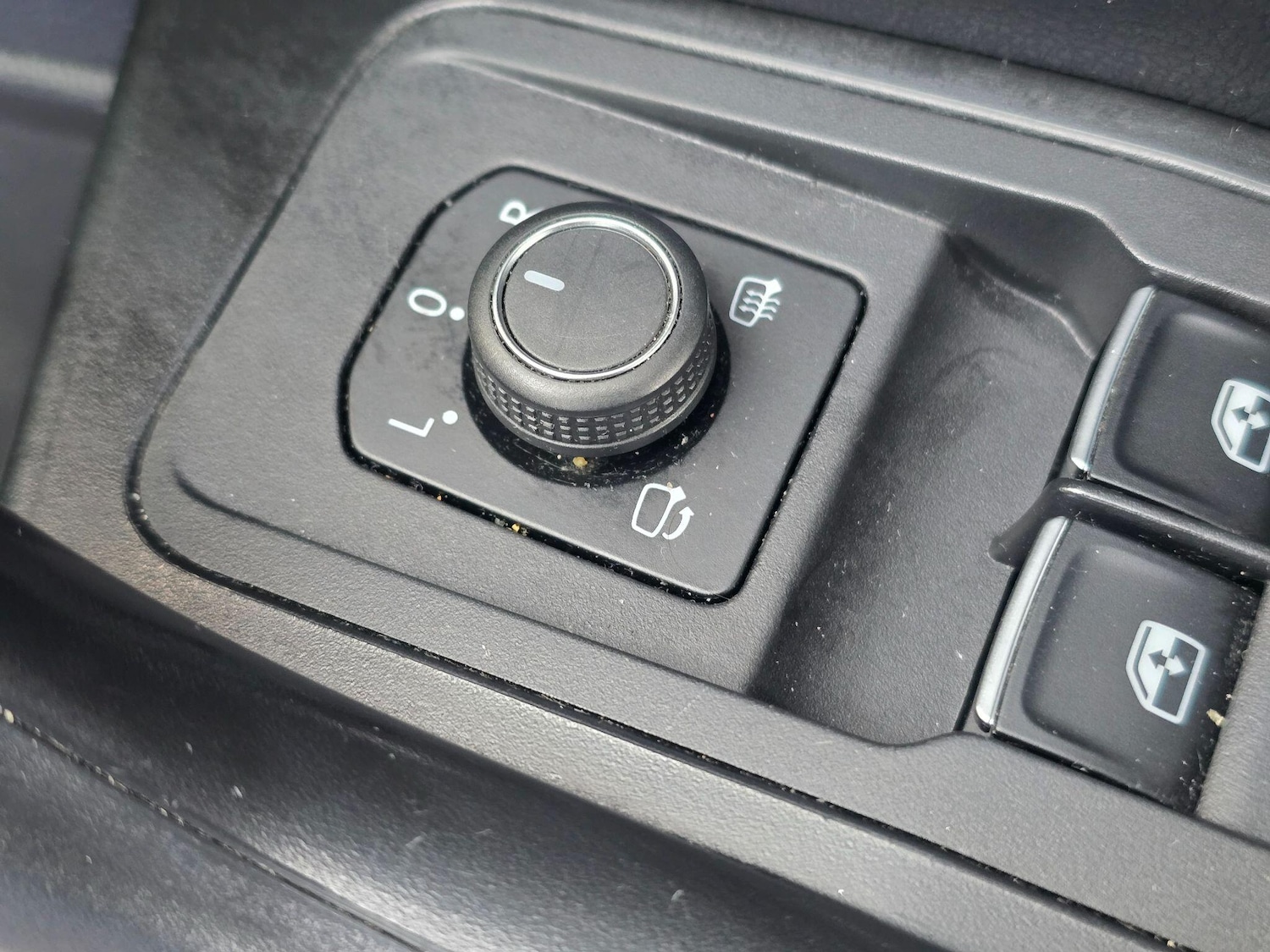 Used Volkswagen T-Roc 2019 for sale - 77633799: Photo 32