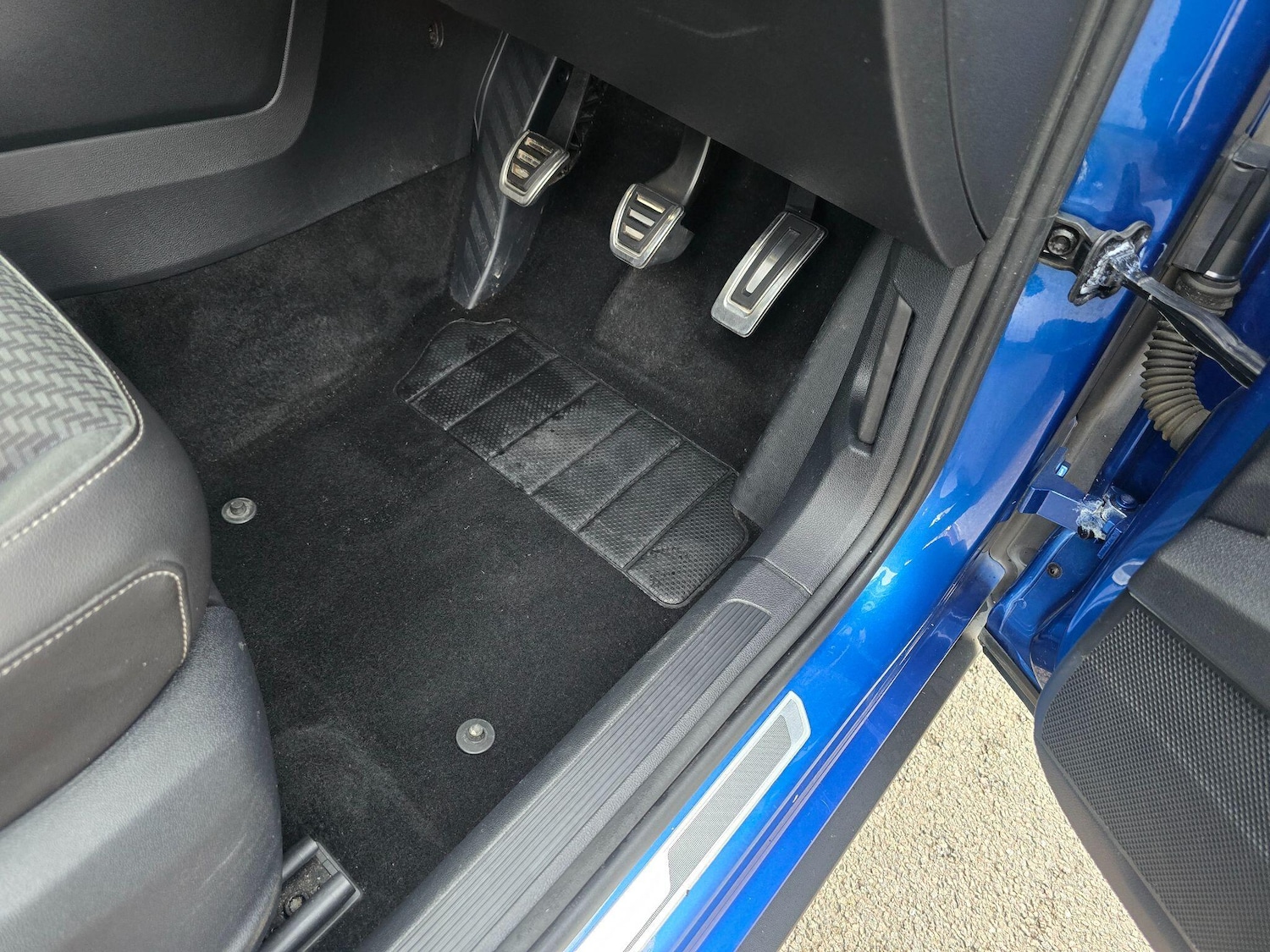 Used Volkswagen T-Roc 2019 for sale - 77633799: Photo 37