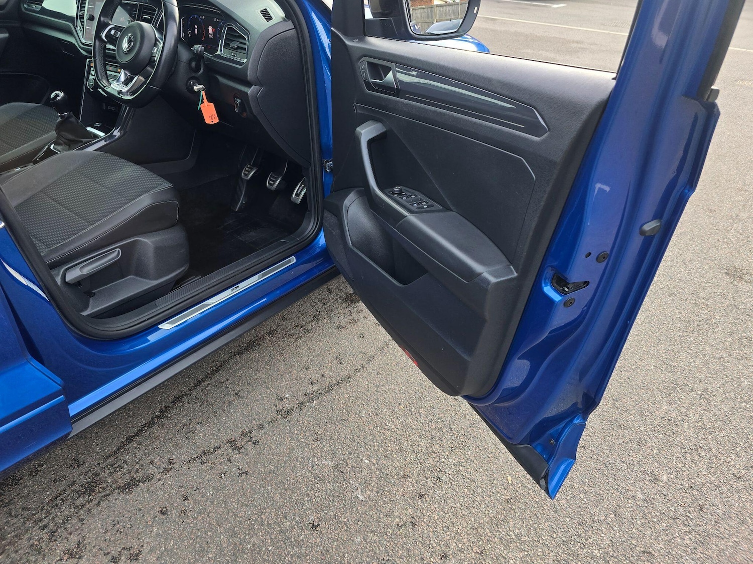 Used Volkswagen T-Roc 2019 for sale - 77633799: Photo 39