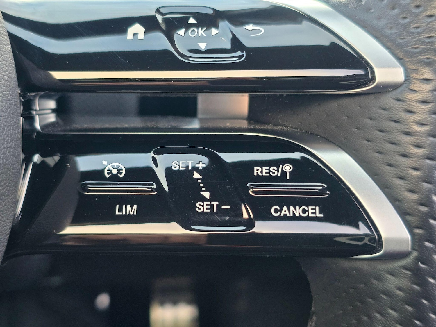 Used Mercedes-Benz CLA 2024 for sale - 77893052: Photo 28