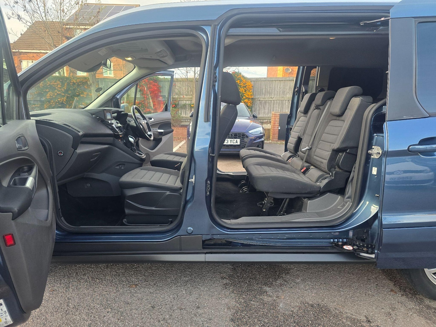 Used Ford Grand Tourneo Connect 2019 for sale - 77468271: Photo 17