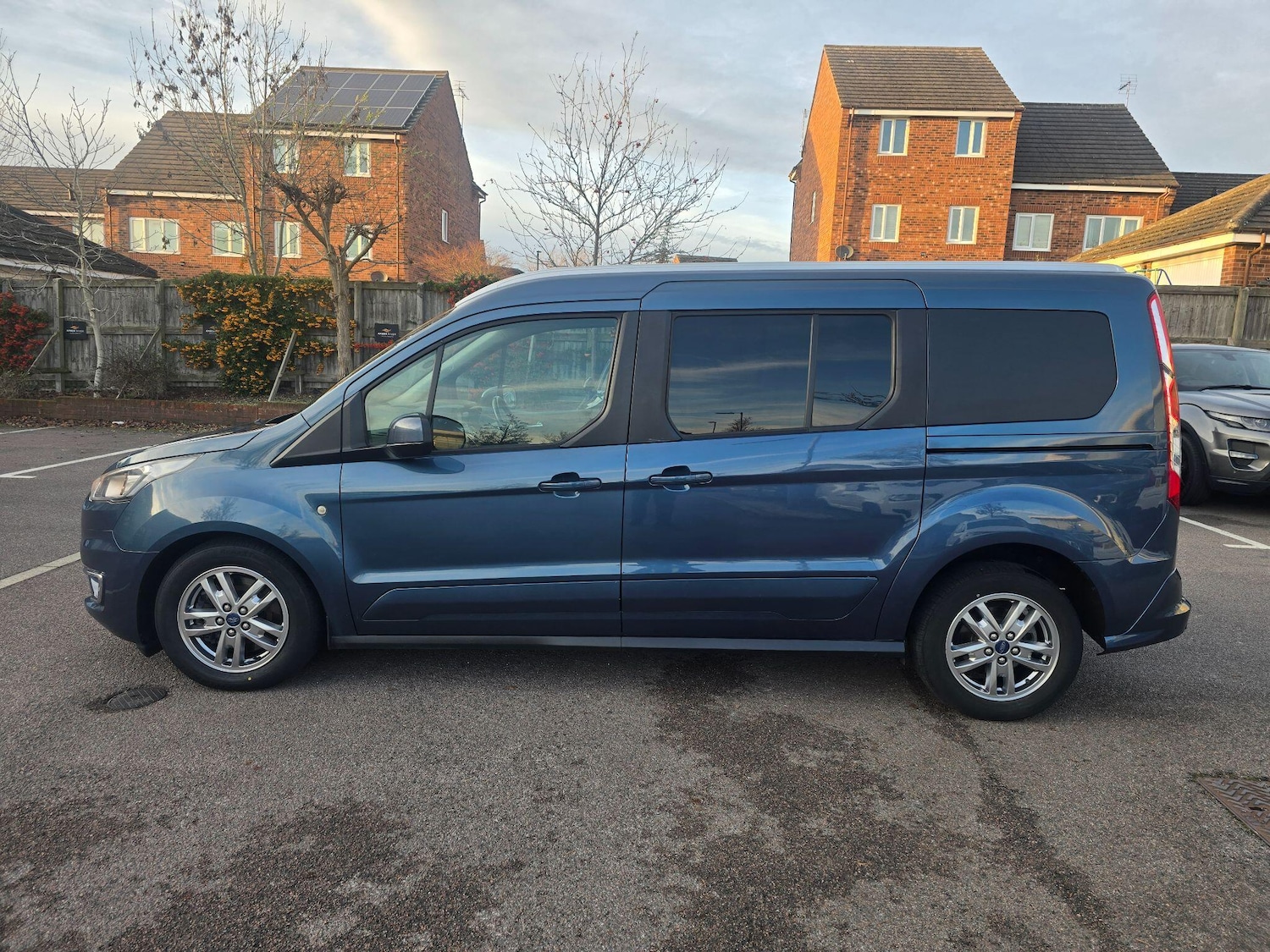 Used Ford Grand Tourneo Connect 2019 for sale - 77468271: Photo 5