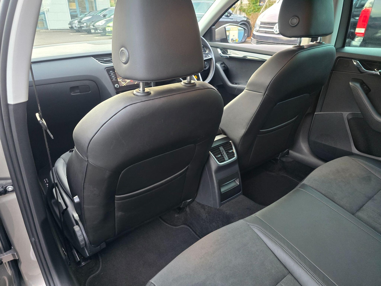 Used Skoda Octavia 2018 for sale - 77203959: Photo 50