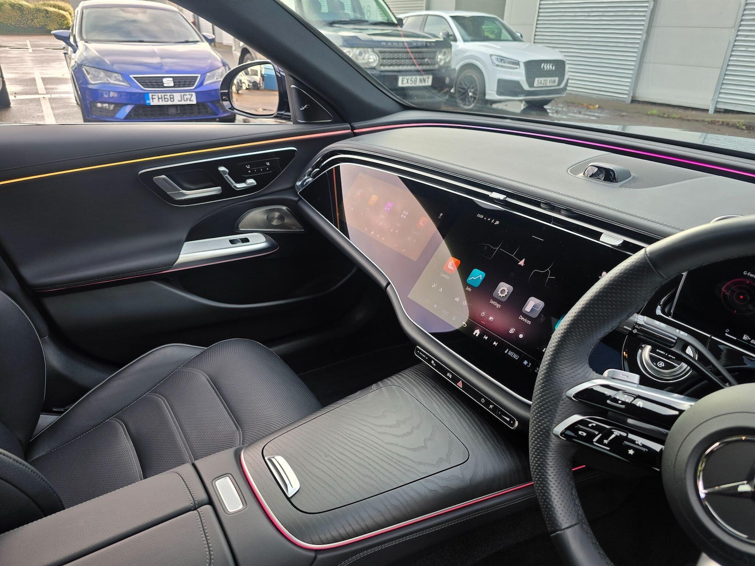 Used Mercedes-Benz E Class for sale - 76849879: Photo 32