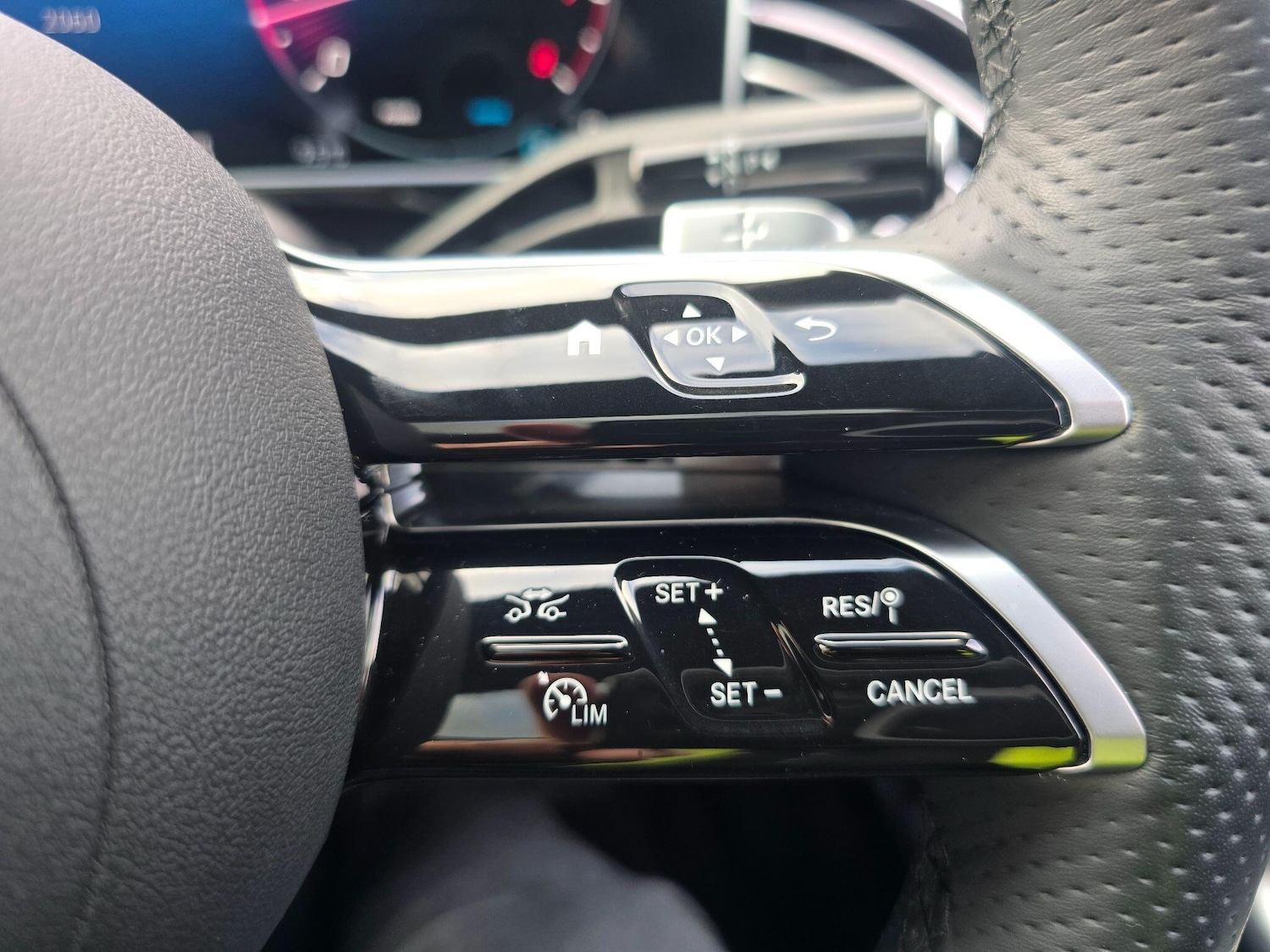 Used Mercedes-Benz E Class for sale - 76849879: Photo 34