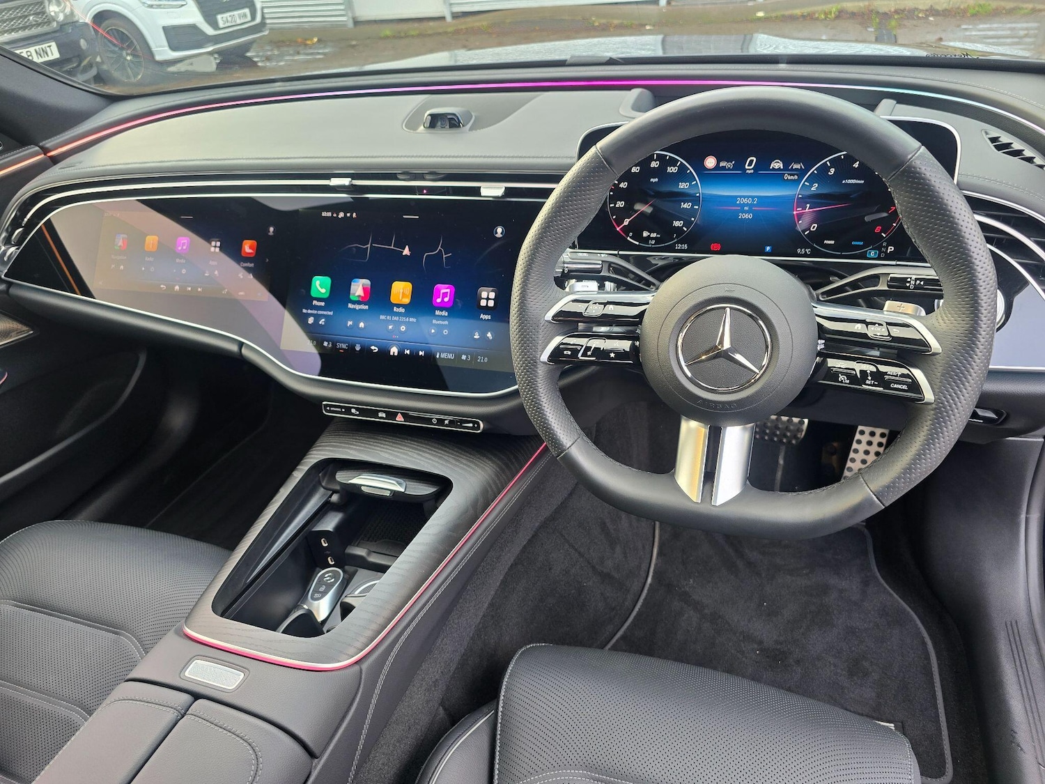 Used Mercedes-Benz E Class for sale - 76849879: Photo 4