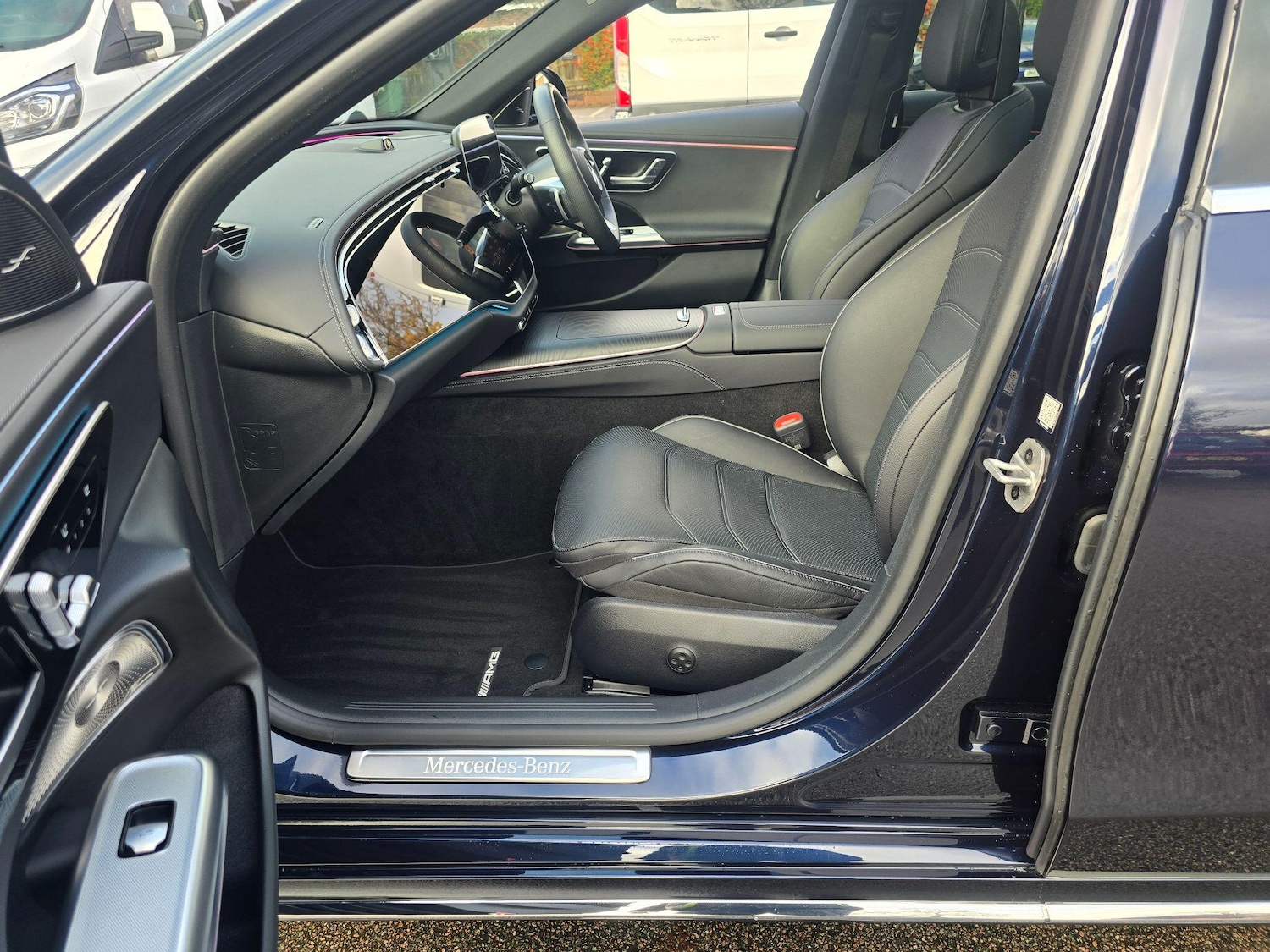 Used Mercedes-Benz E Class for sale - 76849879: Photo 49