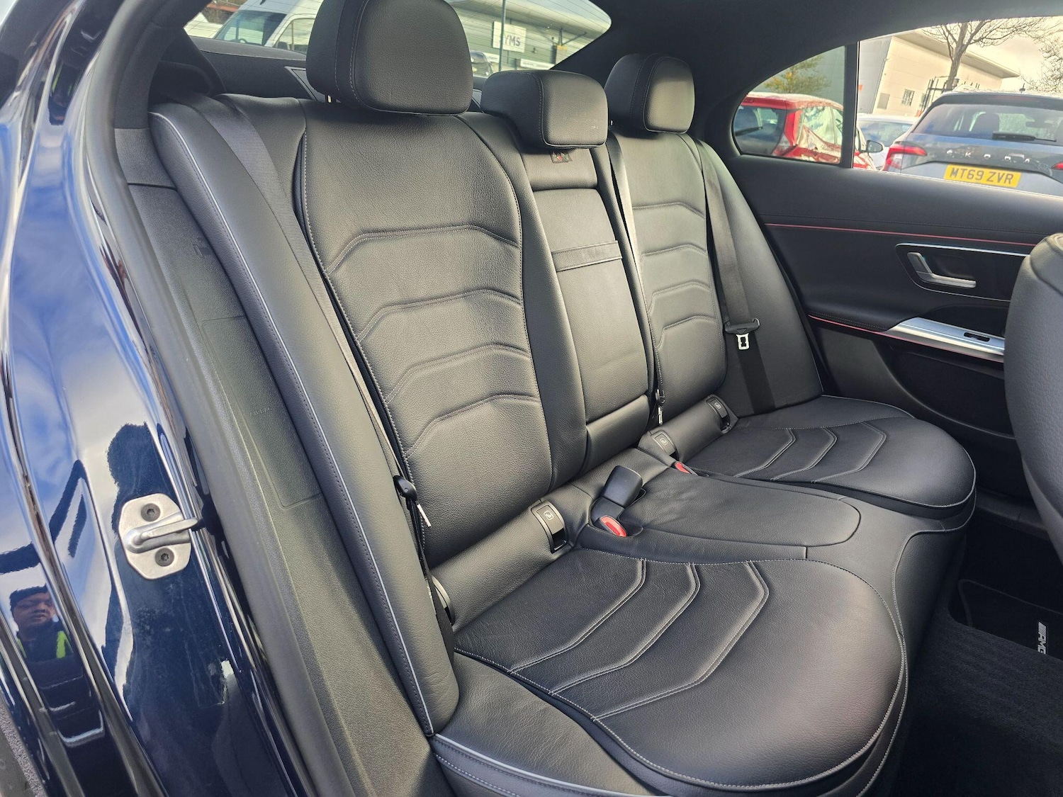 Used Mercedes-Benz E Class for sale - 76849879: Photo 62