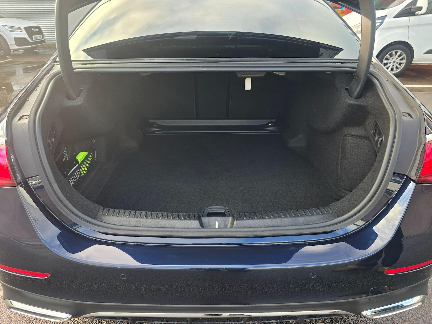 Used Mercedes-Benz E Class for sale - 76849879: Photo 67