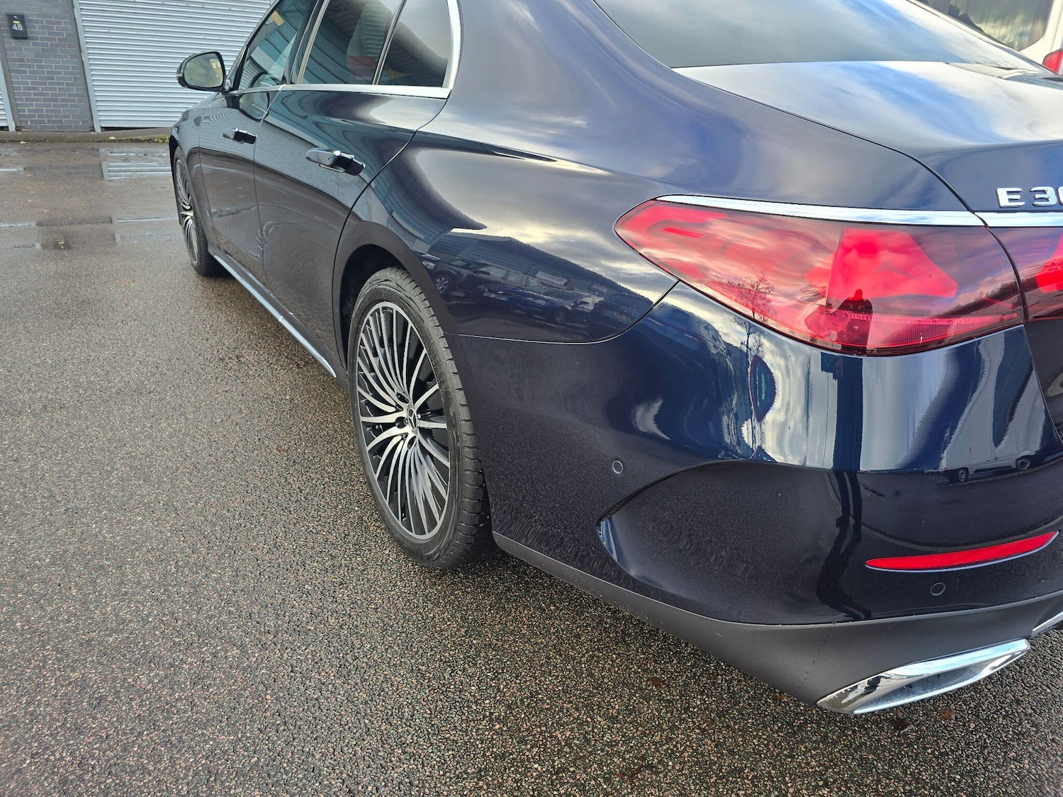 Used Mercedes-Benz E Class for sale - 76849879: Photo 89