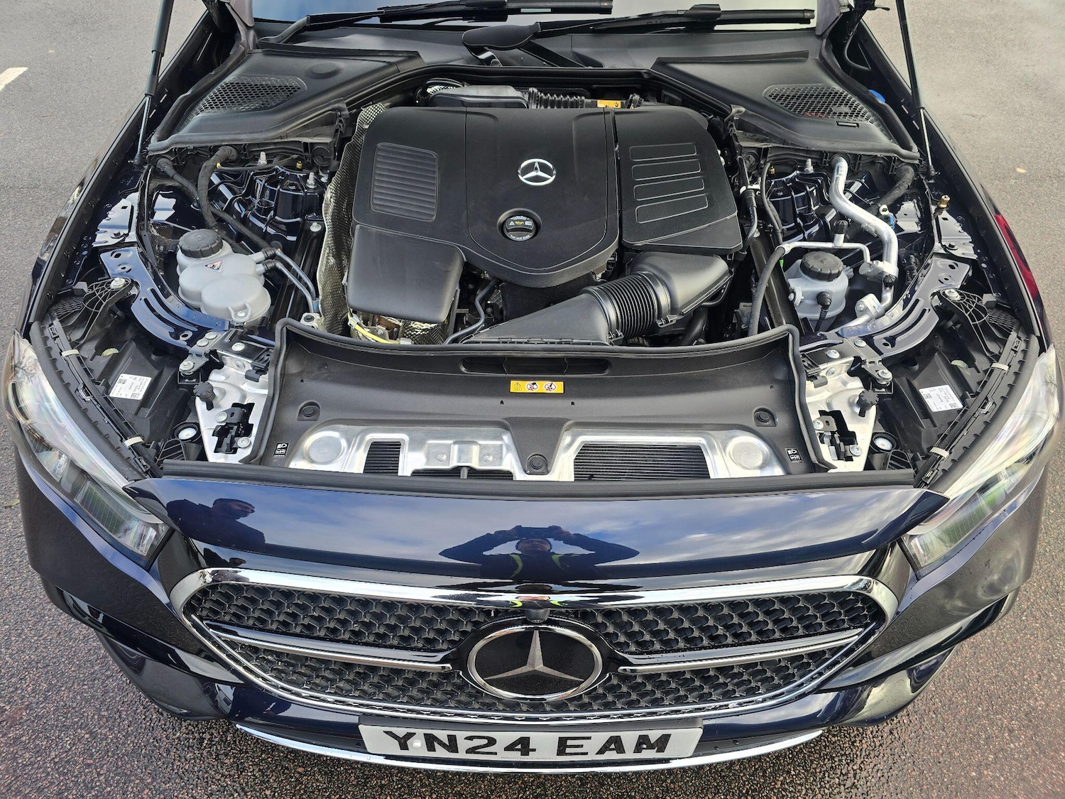 Used Mercedes-Benz E Class for sale - 76849879: Photo 91