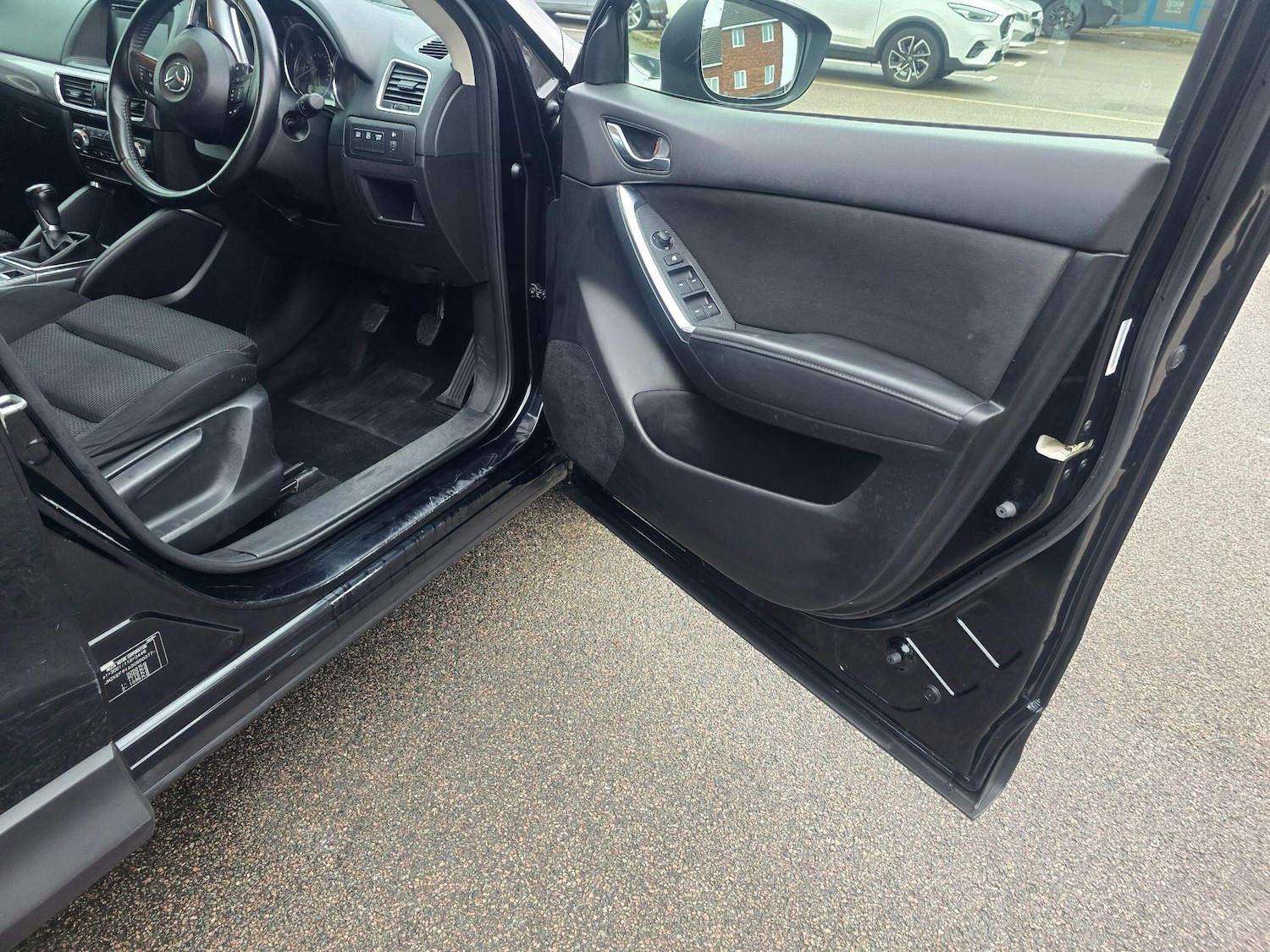 Used Mazda CX-5 2017 for sale - 77102039: Photo 32