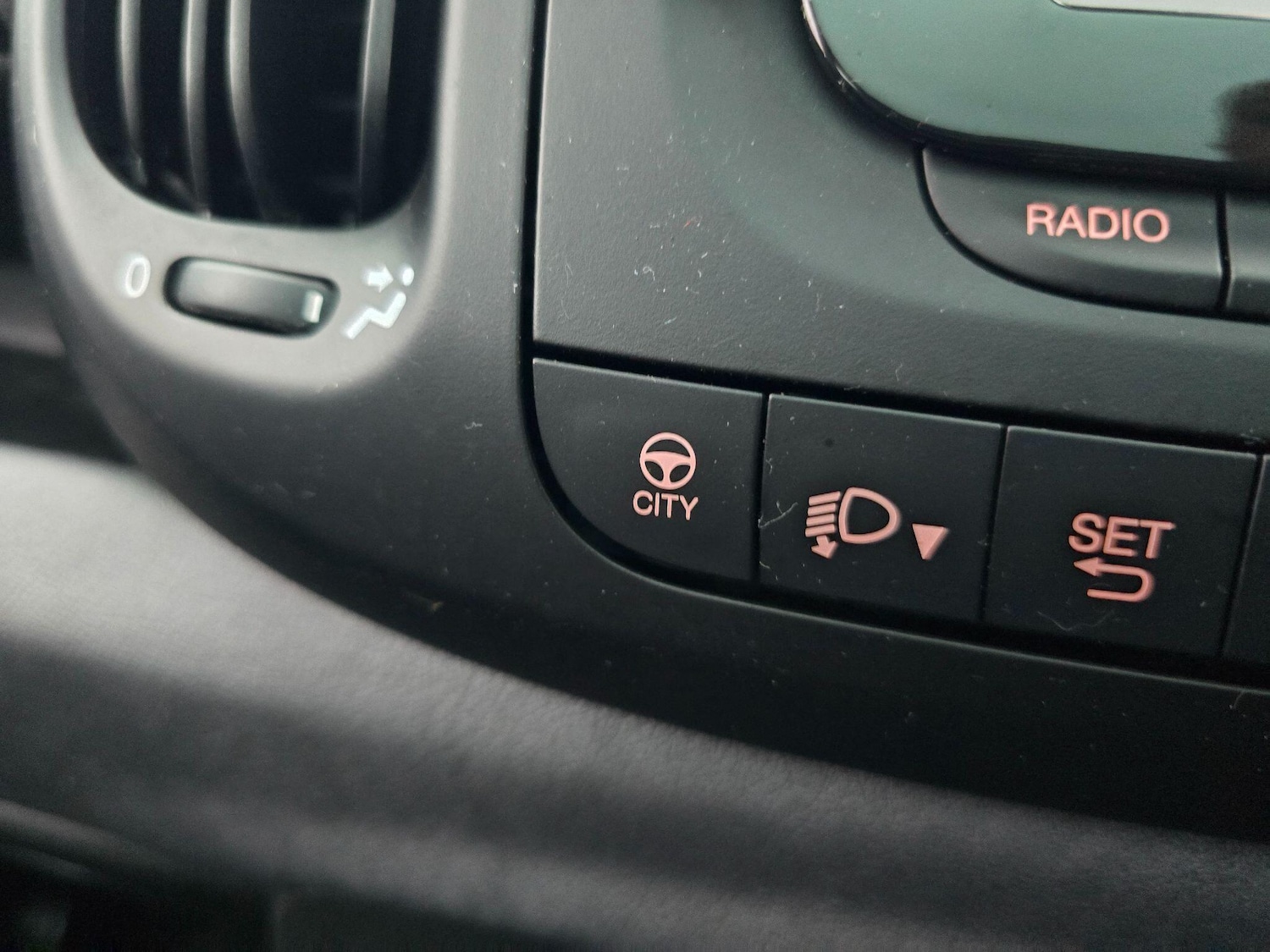 Used Fiat 500L 2013 for sale - 77254946: Photo 18