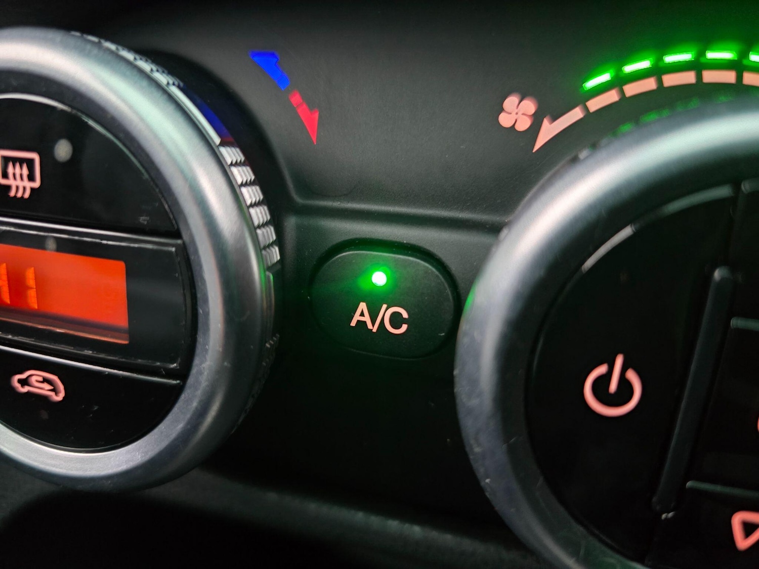 Used Fiat 500L 2013 for sale - 77254946: Photo 20