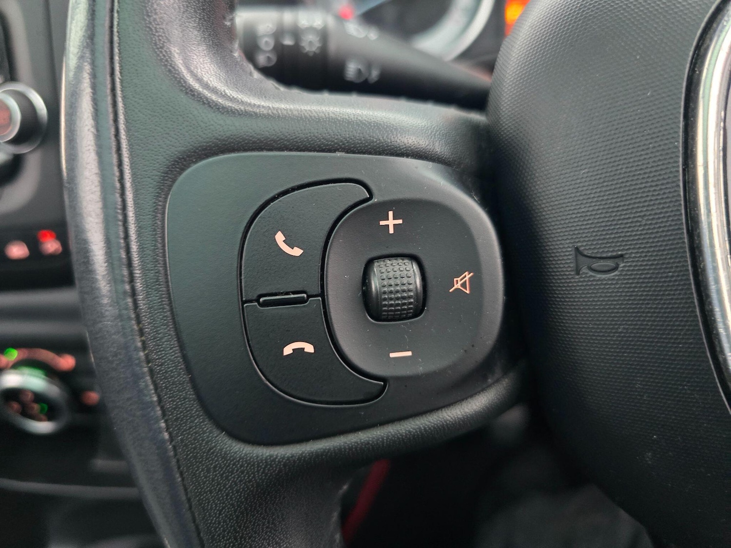 Used Fiat 500L 2013 for sale - 77254946: Photo 26