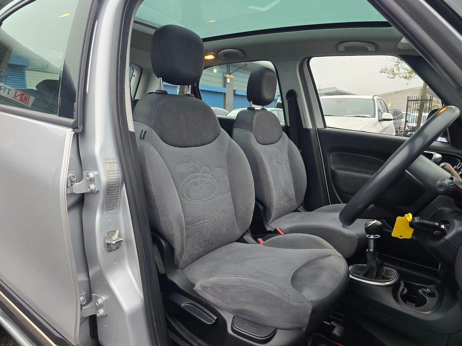 Used Fiat 500L 2013 for sale - 77254946: Photo 33