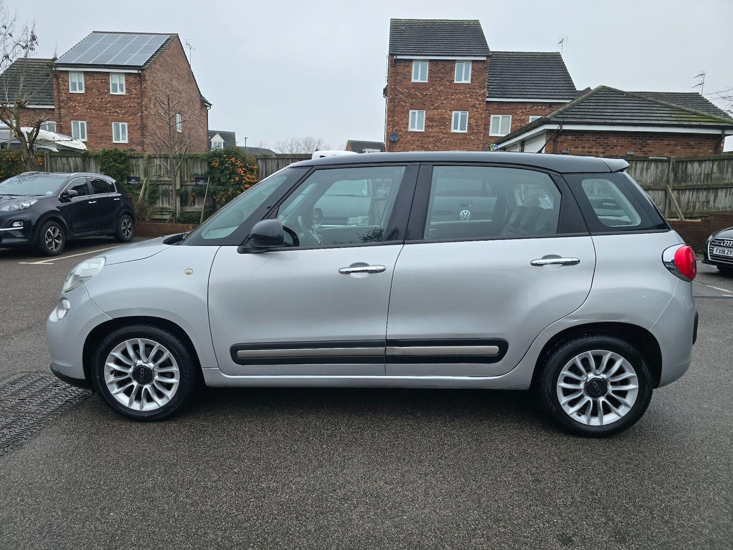 Used Fiat 500L 2013 for sale - 77254946: Photo 7