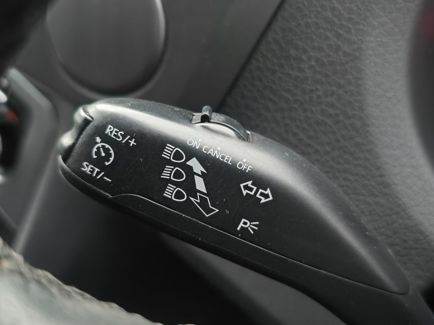 Used Volkswagen Amarok 2016 for sale - 76728645: Photo 24