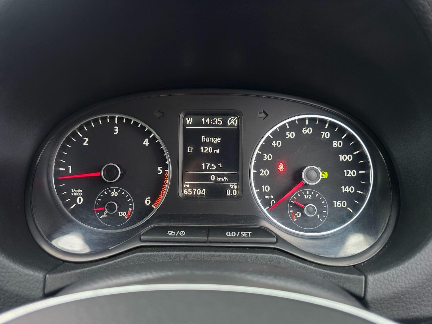 Used Volkswagen Amarok 2016 for sale - 76728645: Photo 27