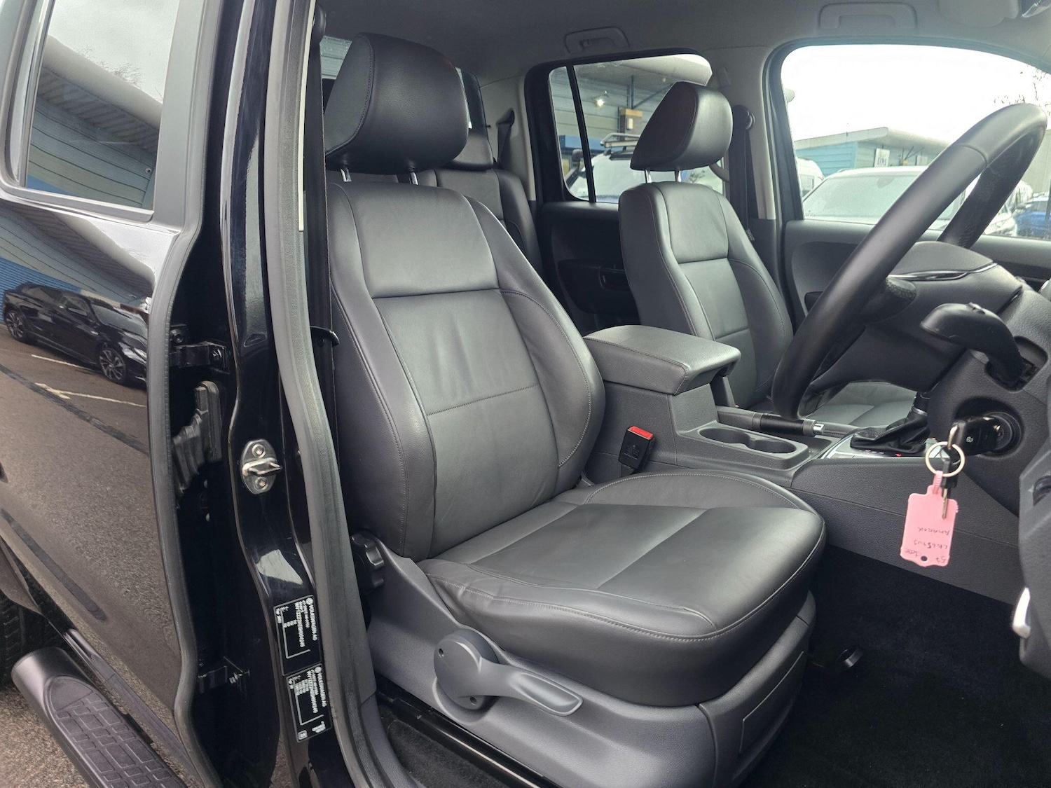 Used Volkswagen Amarok 2016 for sale - 76728645: Photo 30