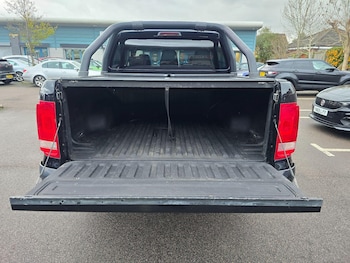 Used Volkswagen Amarok 2016 for sale - 76728645: Photo