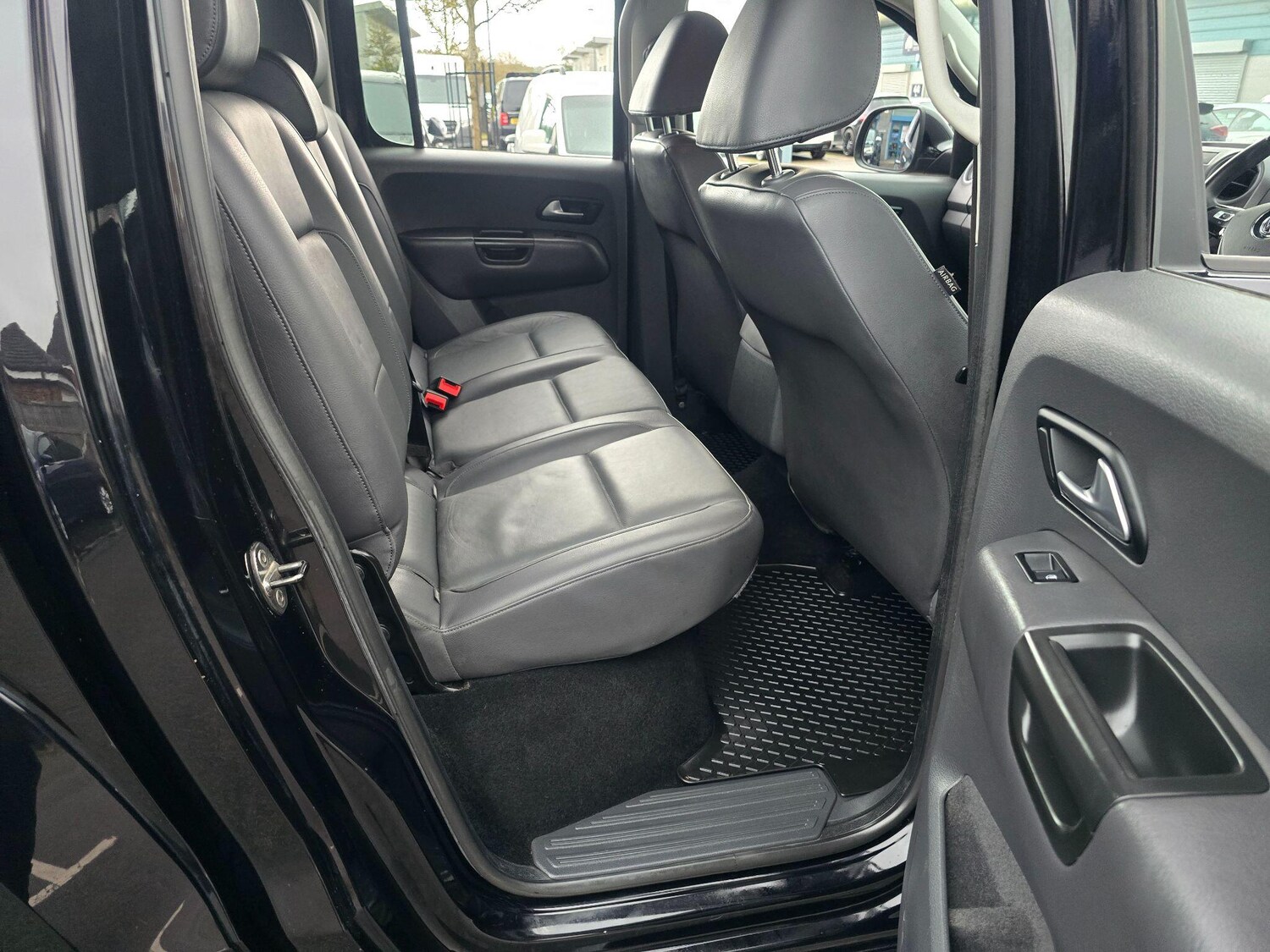 Used Volkswagen Amarok 2016 for sale - 76728645: Photo 52