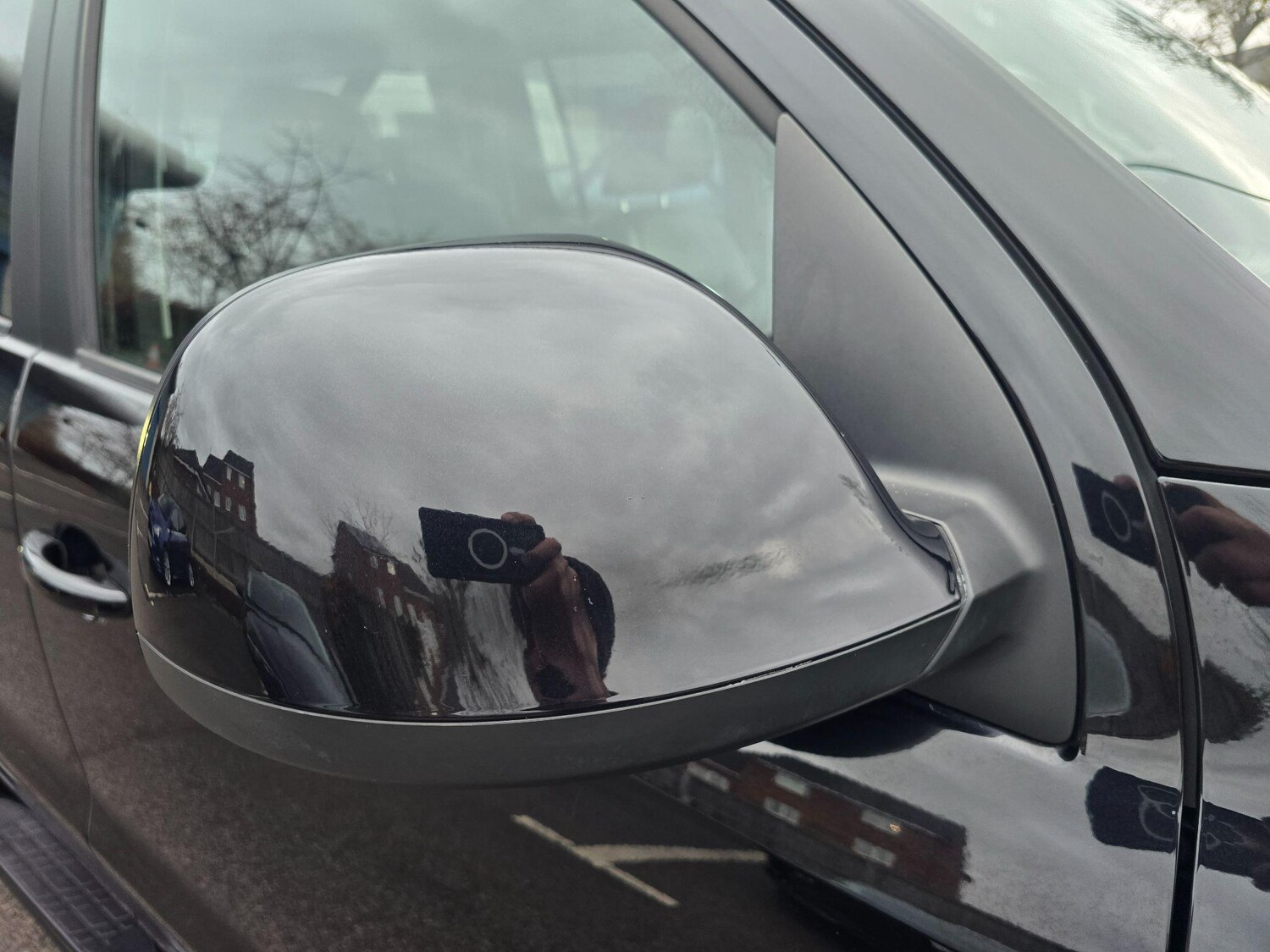 Used Volkswagen Amarok 2016 for sale - 76728645: Photo 77