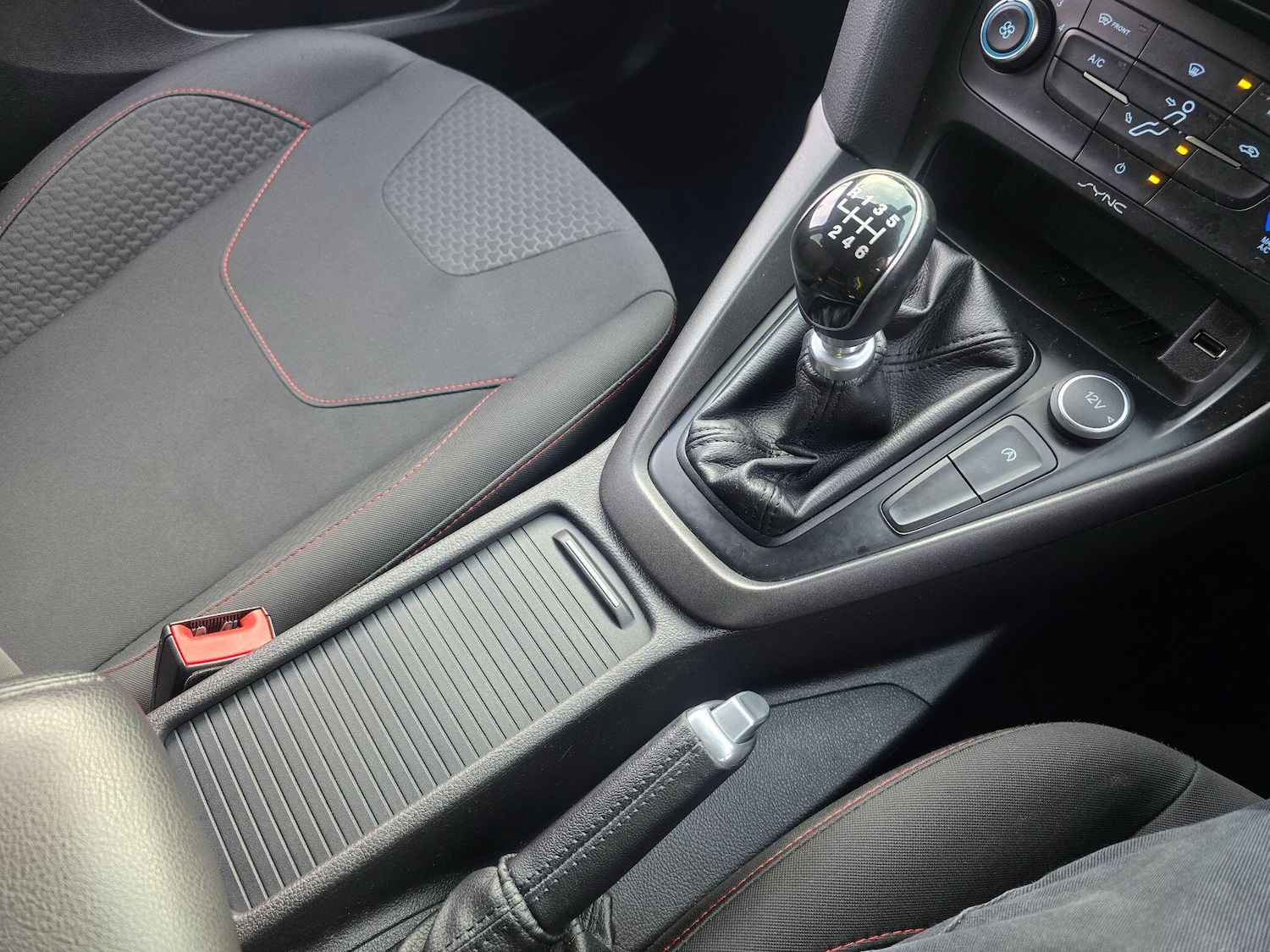 Used Ford Focus 2015 for sale - 77202467: Photo 19