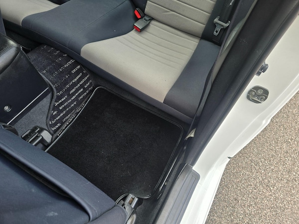 Used Nissan Skyline 2006 for sale - 75647315: Photo 38
