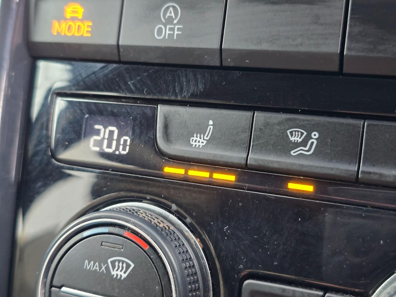 Used Volkswagen T-Roc for sale - 77587285: Photo 20