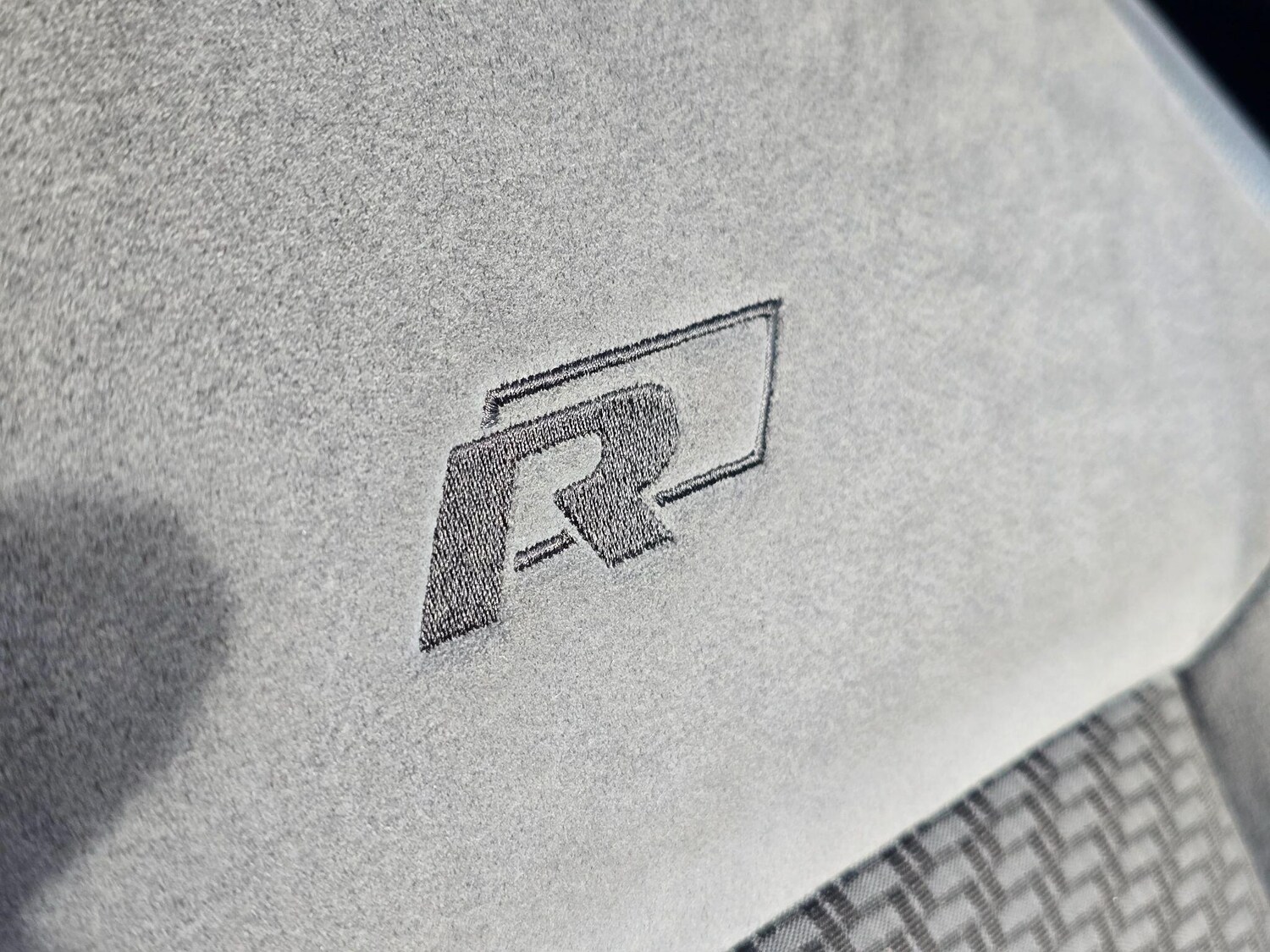 Used Volkswagen T-Roc for sale - 77587285: Photo 33