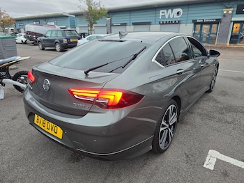 Used Vauxhall Insignia 2018 for sale - 76457579: Photo