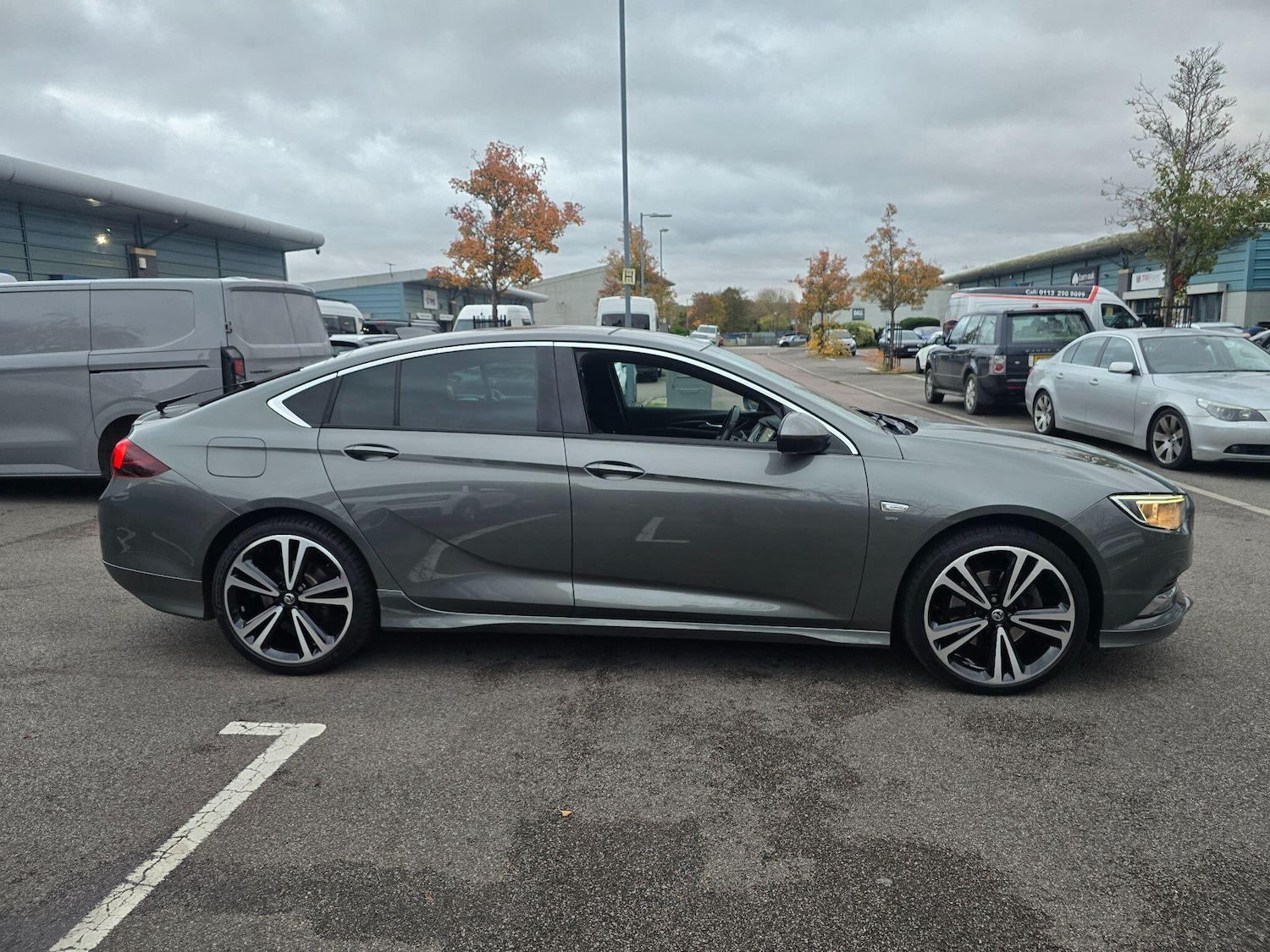 Used Vauxhall Insignia 2018 for sale - 76457579: Photo 5