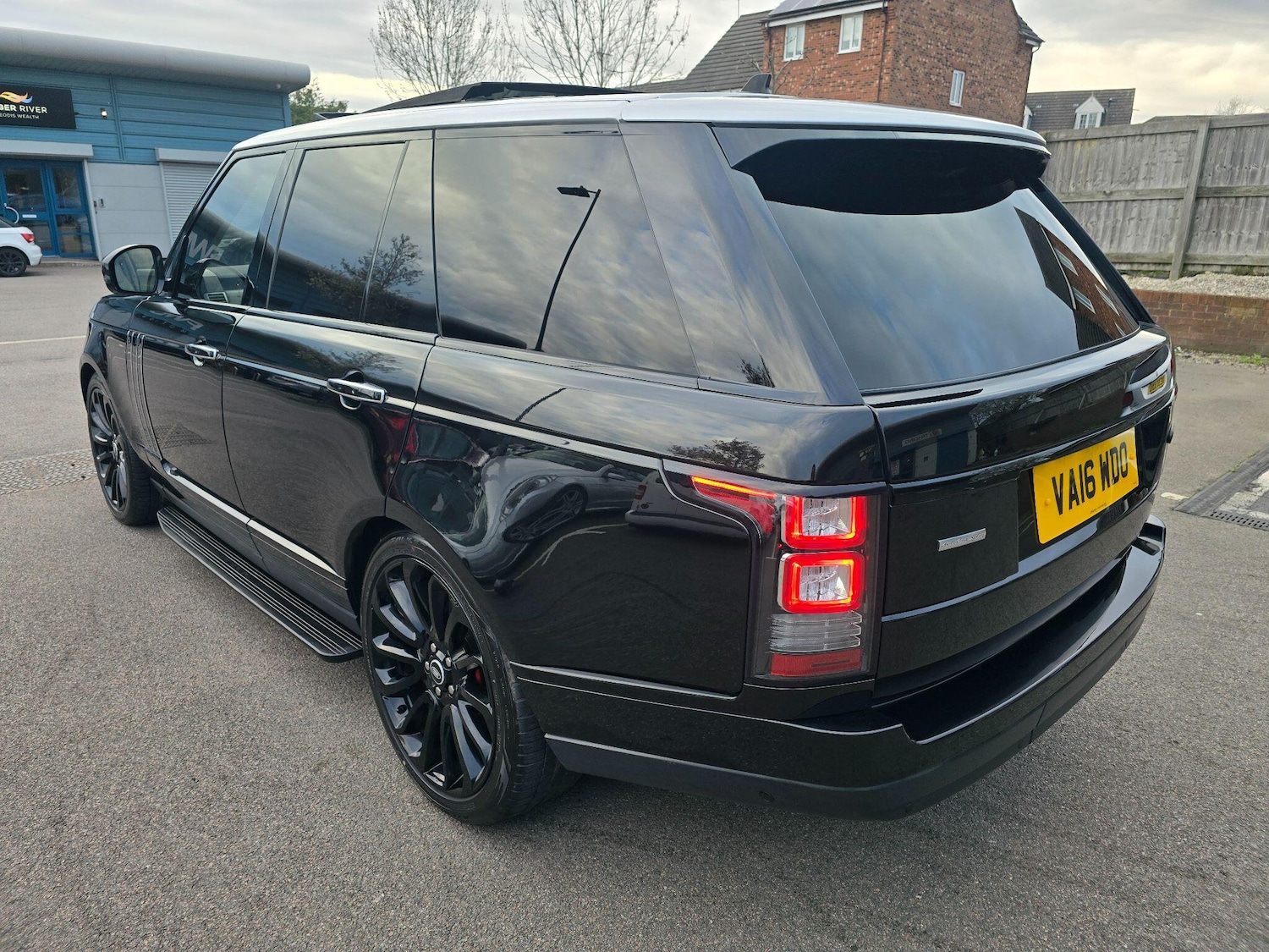 Used Land Rover Range Rover 2016 for sale - 78034088: Photo 11