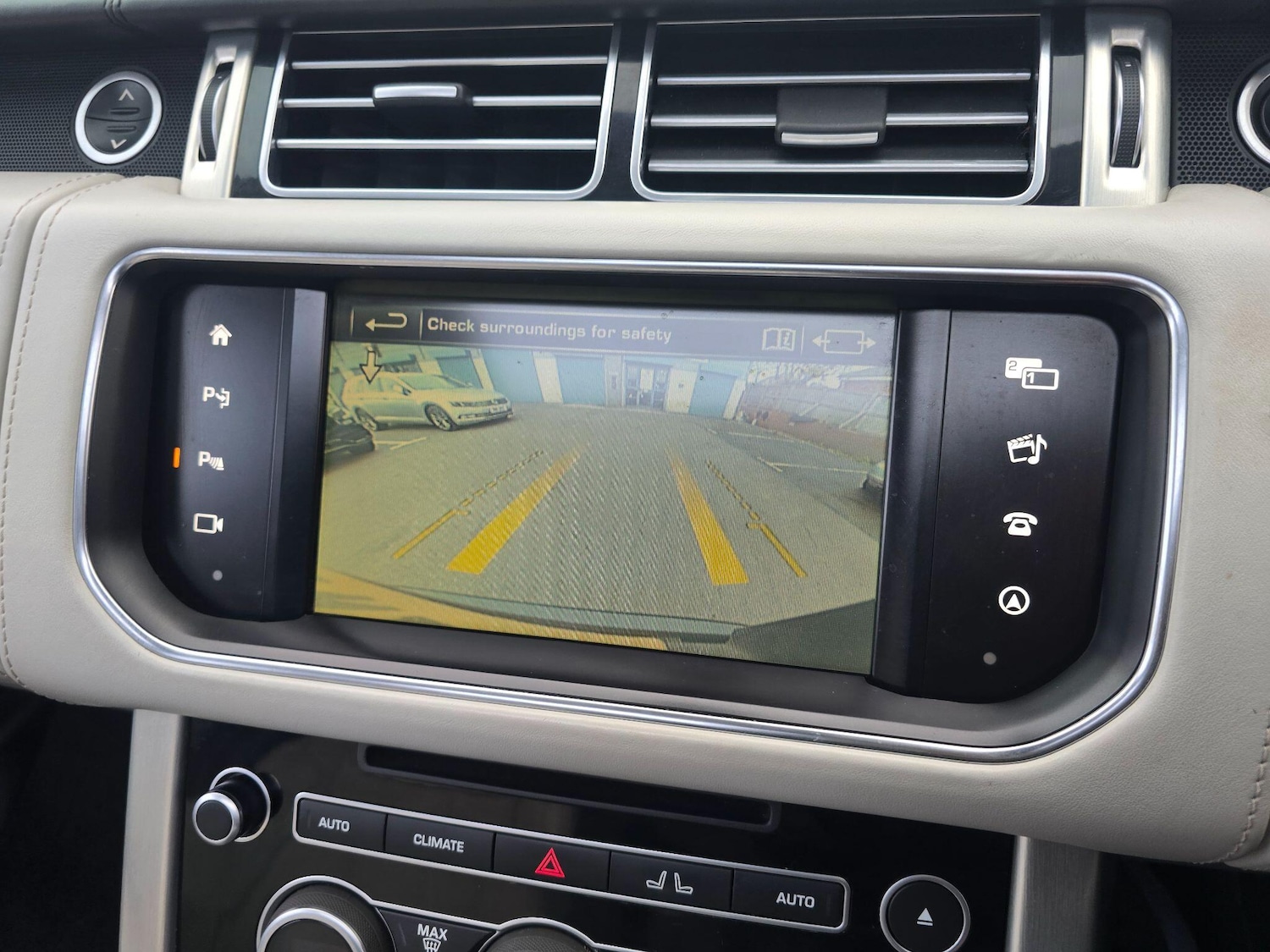 Used Land Rover Range Rover 2016 for sale - 78034088: Photo 18