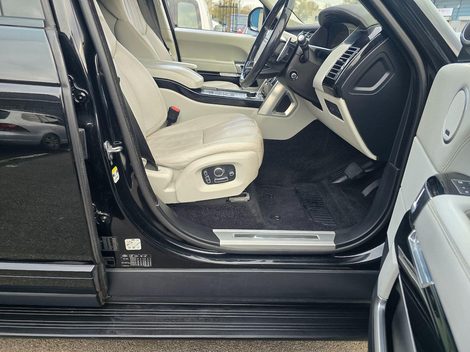 Used Land Rover Range Rover 2016 for sale - 78034088: Photo 32