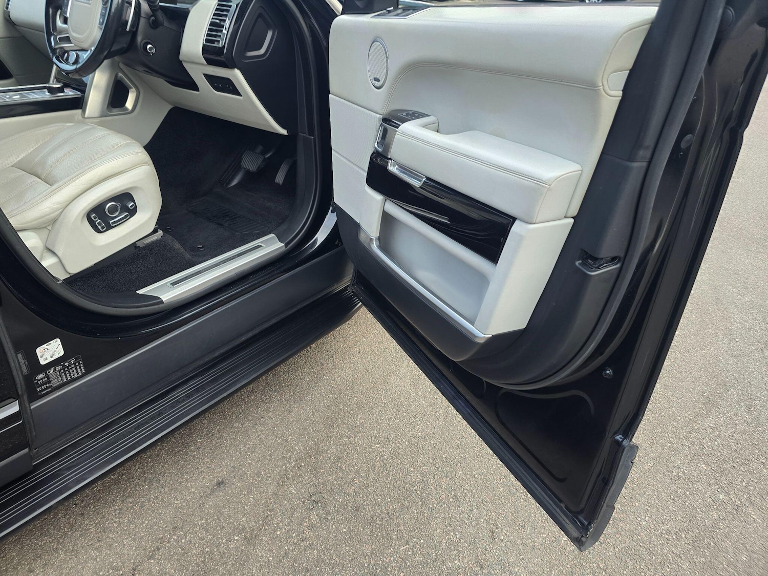 Used Land Rover Range Rover 2016 for sale - 78034088: Photo 36