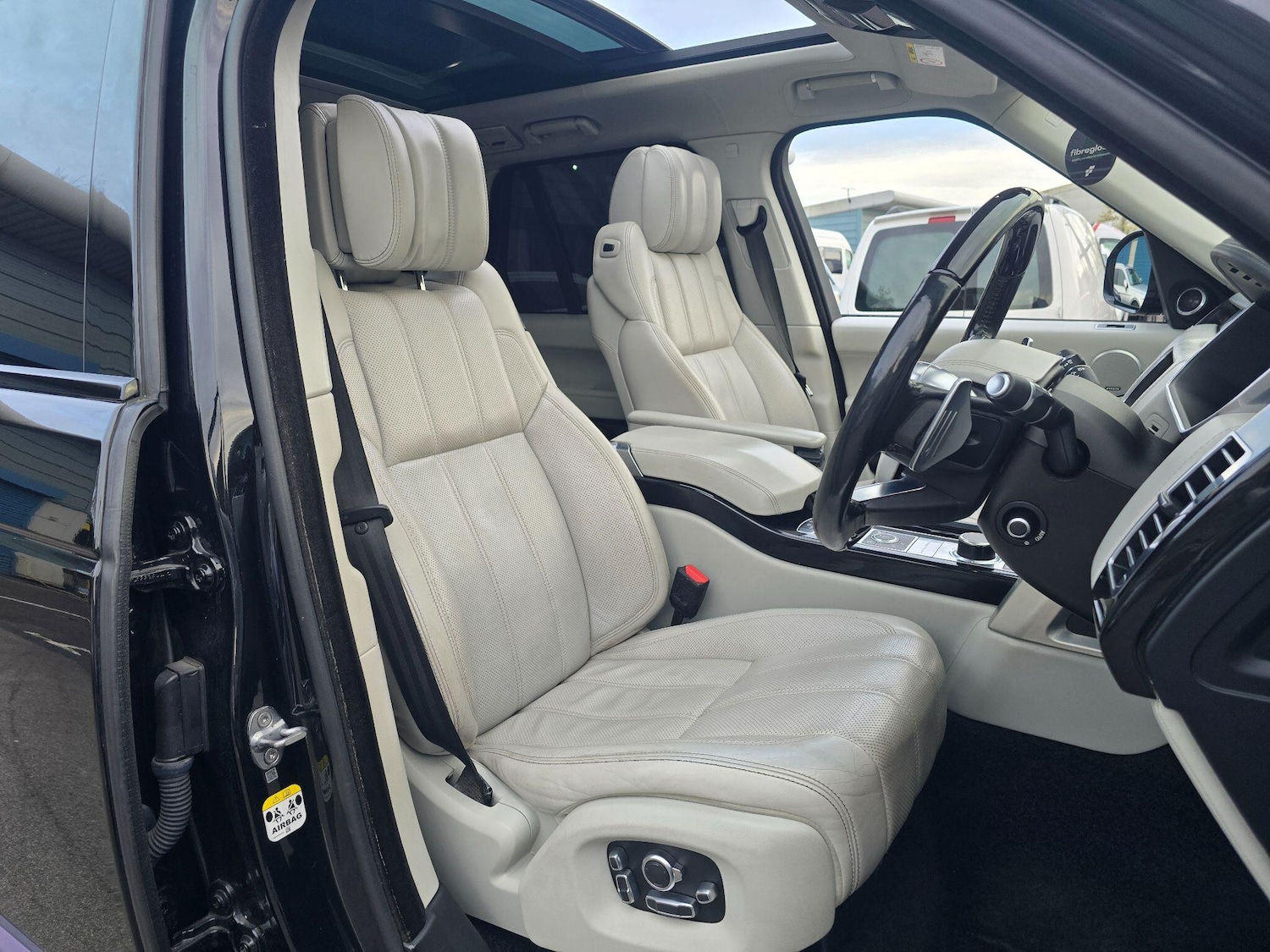 Used Land Rover Range Rover 2016 for sale - 78034088: Photo 4