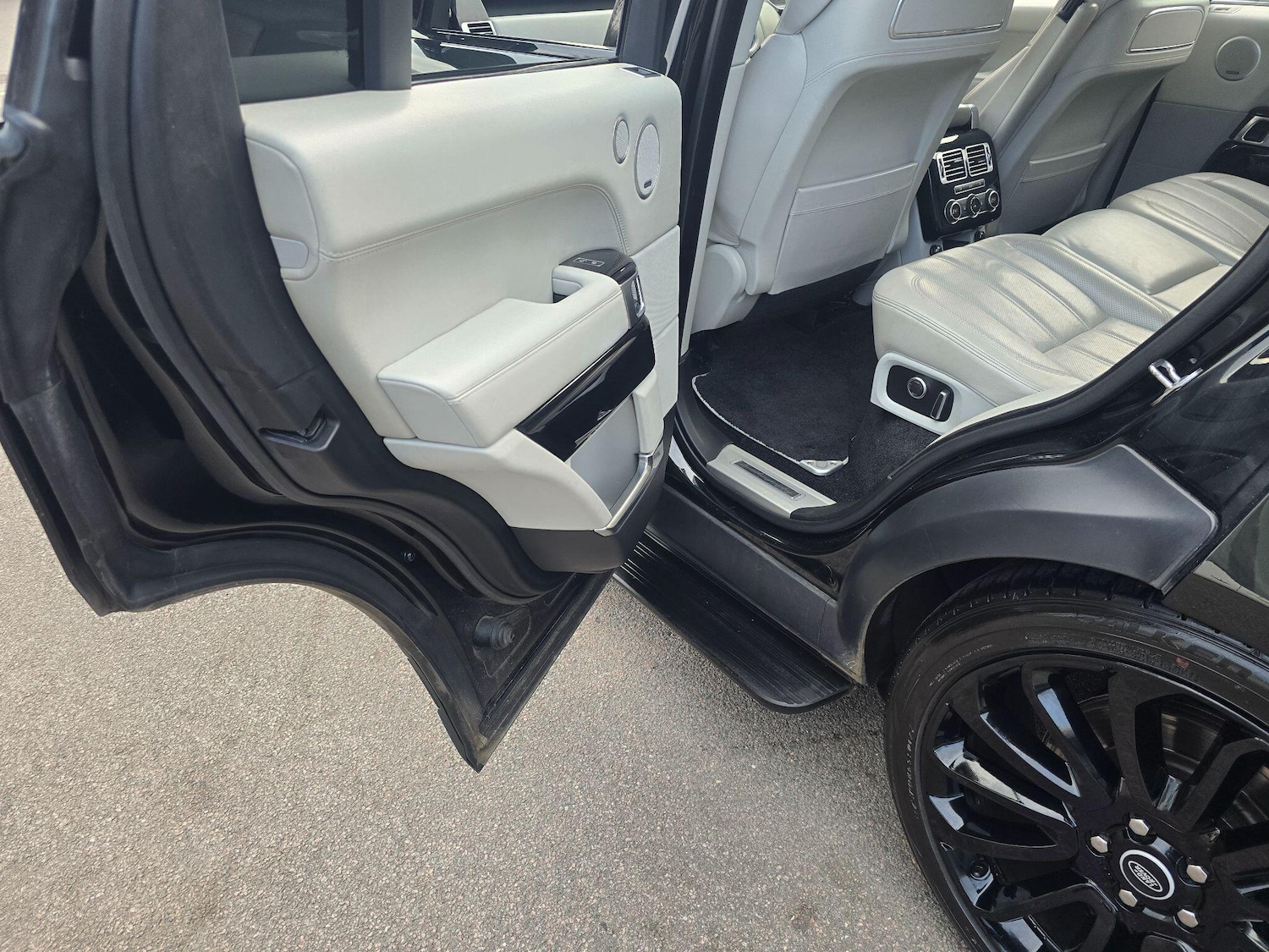 Used Land Rover Range Rover 2016 for sale - 78034088: Photo 51