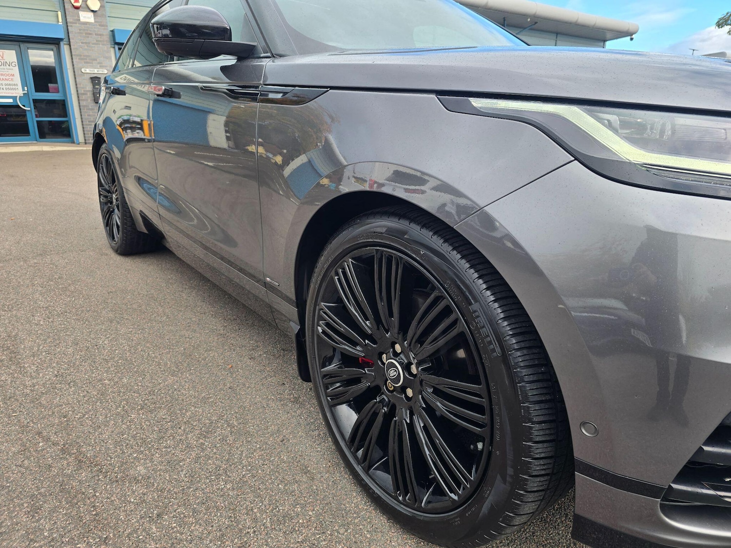 Used Land Rover Range Rover Velar 2017 for sale - 76646333: Photo 90