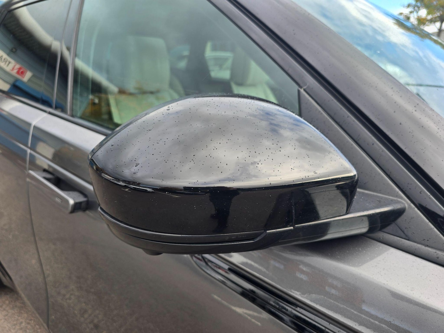 Used Land Rover Range Rover Velar 2017 for sale - 76646333: Photo 92