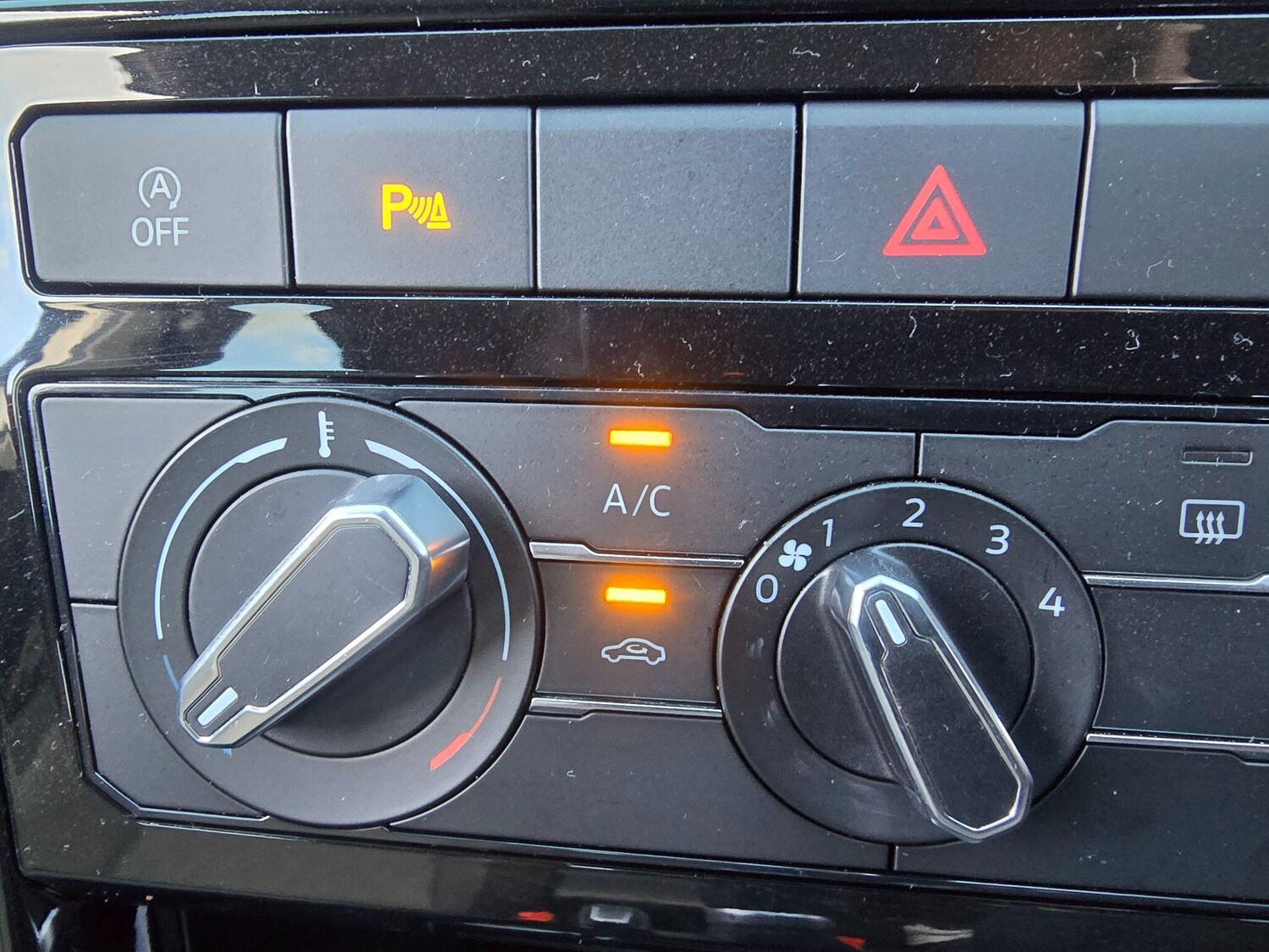 Used Volkswagen T-Cross for sale - 78214709: Photo 21