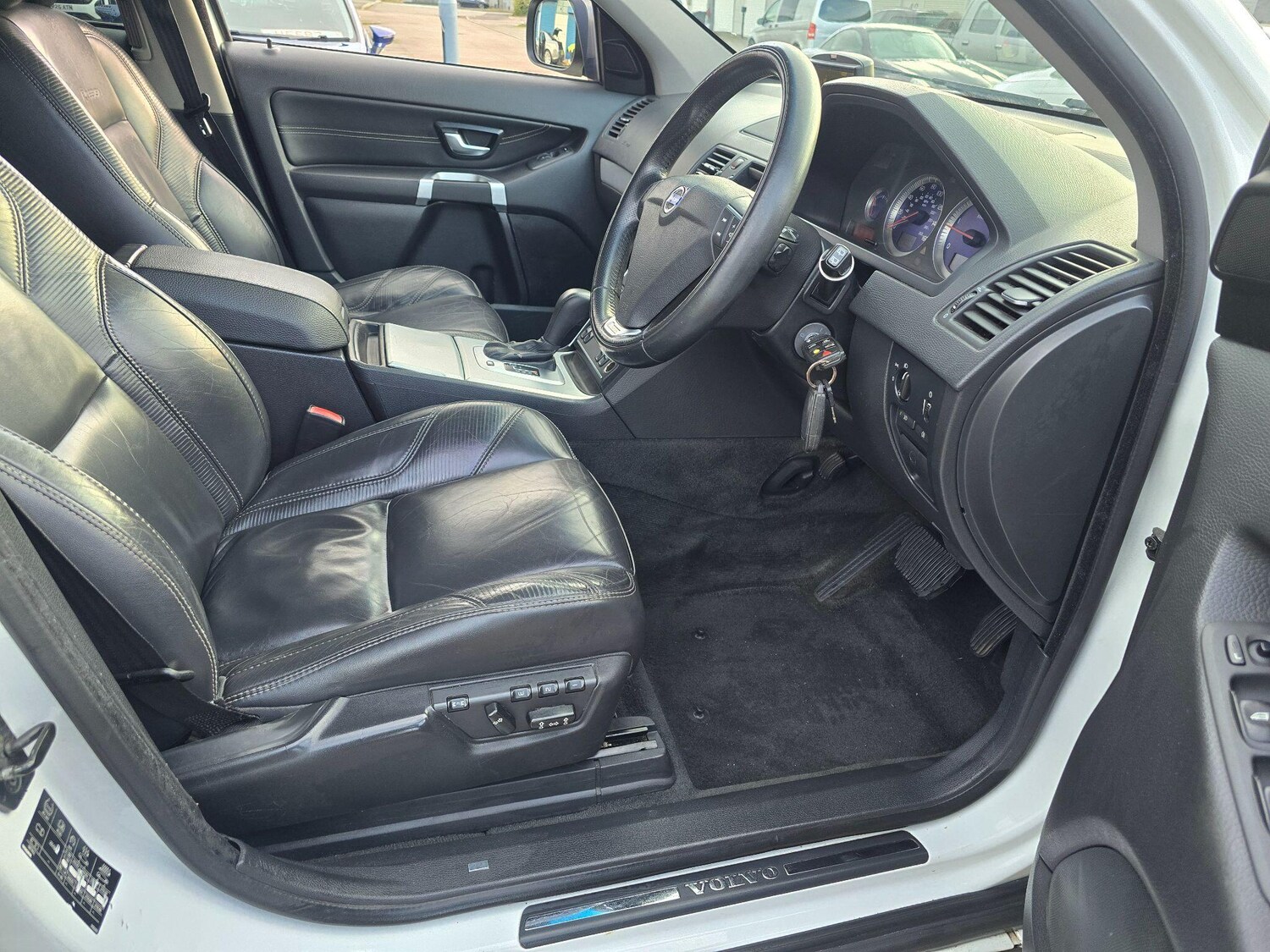 Used Volvo XC90 2013 for sale - 77395801: Photo 28