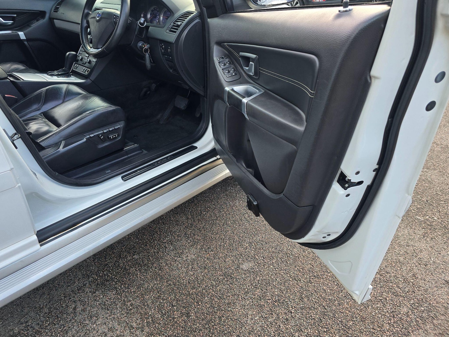 Used Volvo XC90 2013 for sale - 77395801: Photo 31