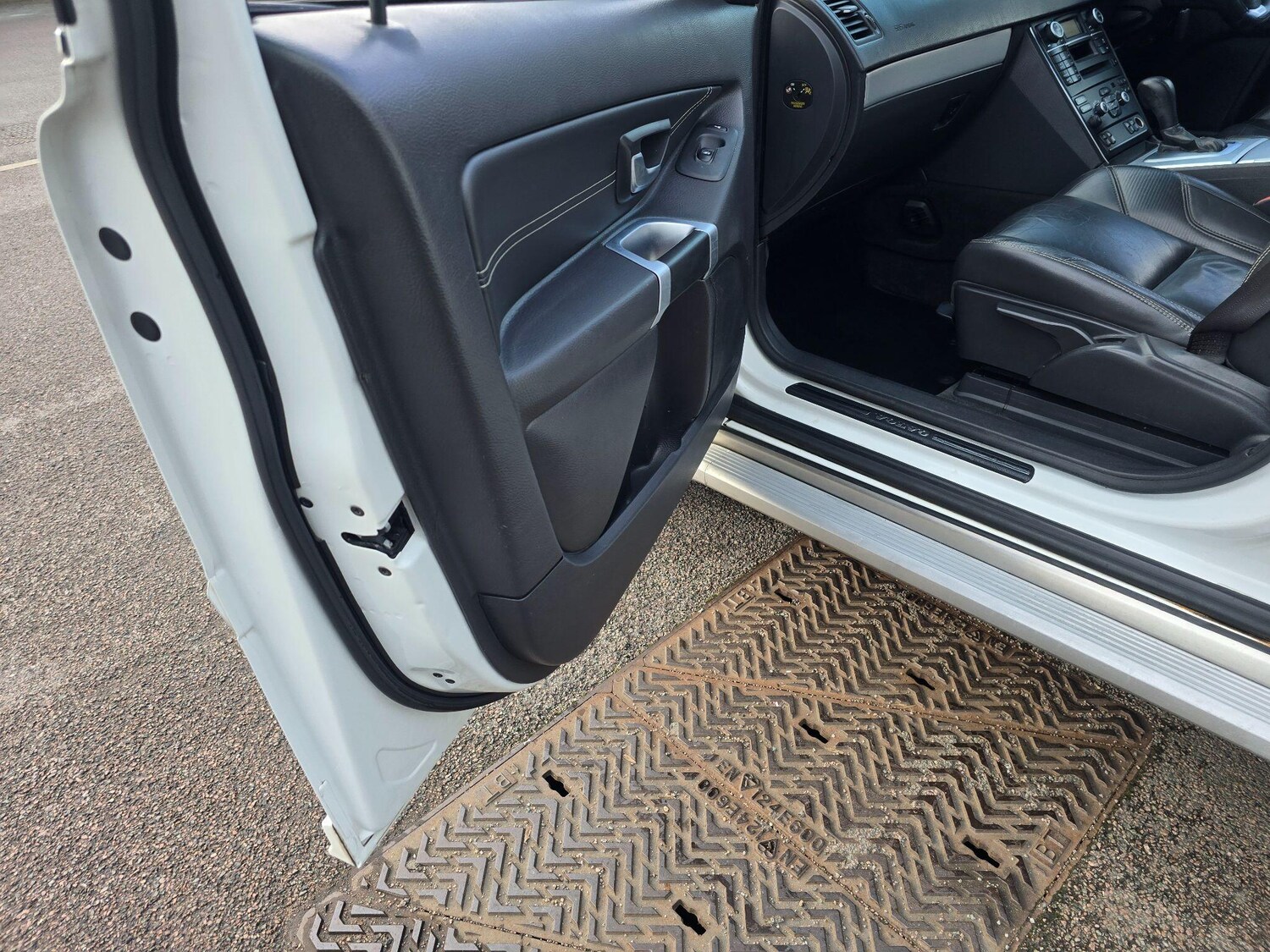 Used Volvo XC90 2013 for sale - 77395801: Photo 40