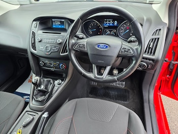 Used Ford Focus 2015 for sale - 78759986: Photo