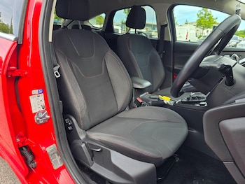 Used Ford Focus 2015 for sale - 78759986: Photo