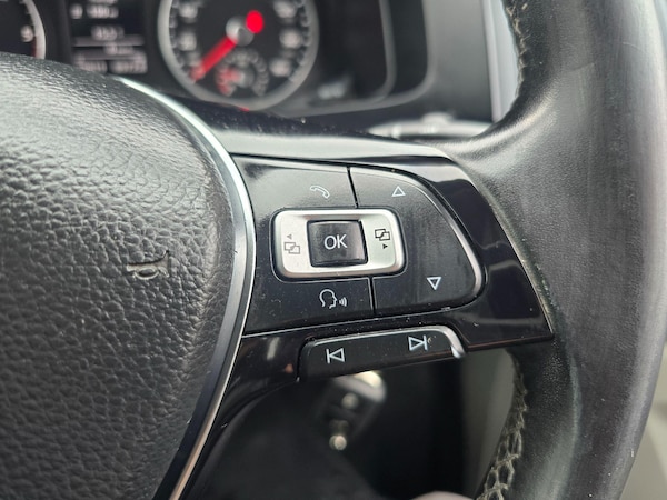 Used Volkswagen Transporter 2018 for sale - 76201244: Photo 25