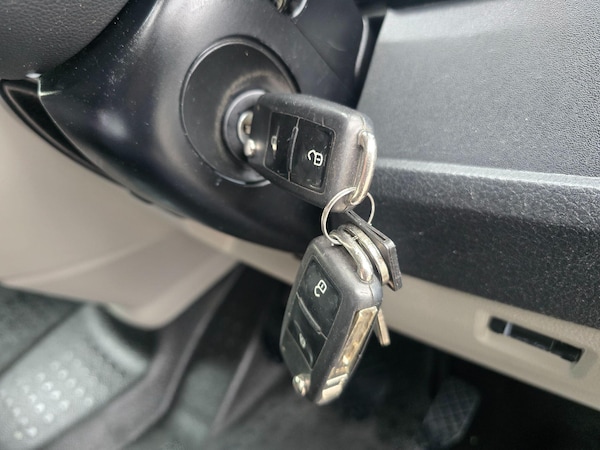 Used Volkswagen Transporter 2018 for sale - 76201244: Photo 28